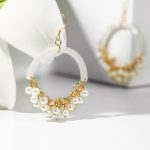 Ear hook White 1-1-000087-1